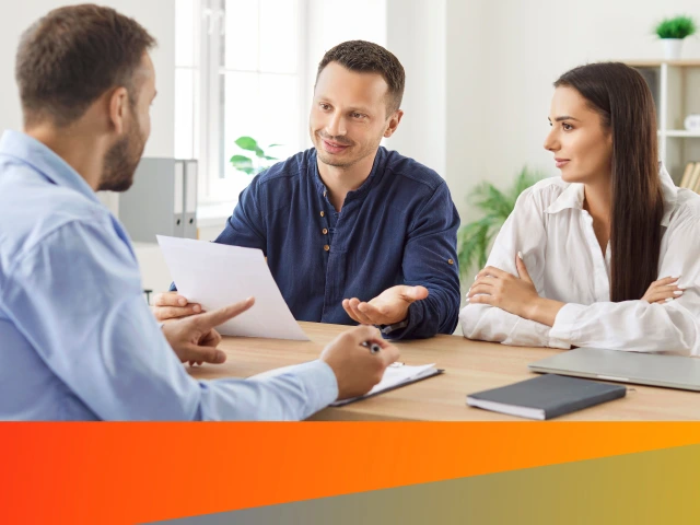 Solution Page Hero Document Management 3